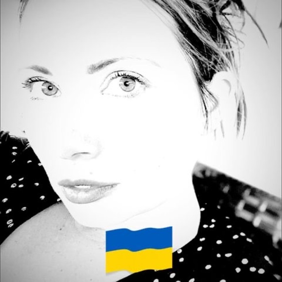 Meet your Posher, Monika - Picture 1 of 1